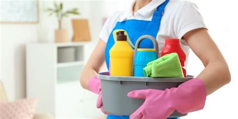 Manfaat kebahagiaan dan membersihkan rumah